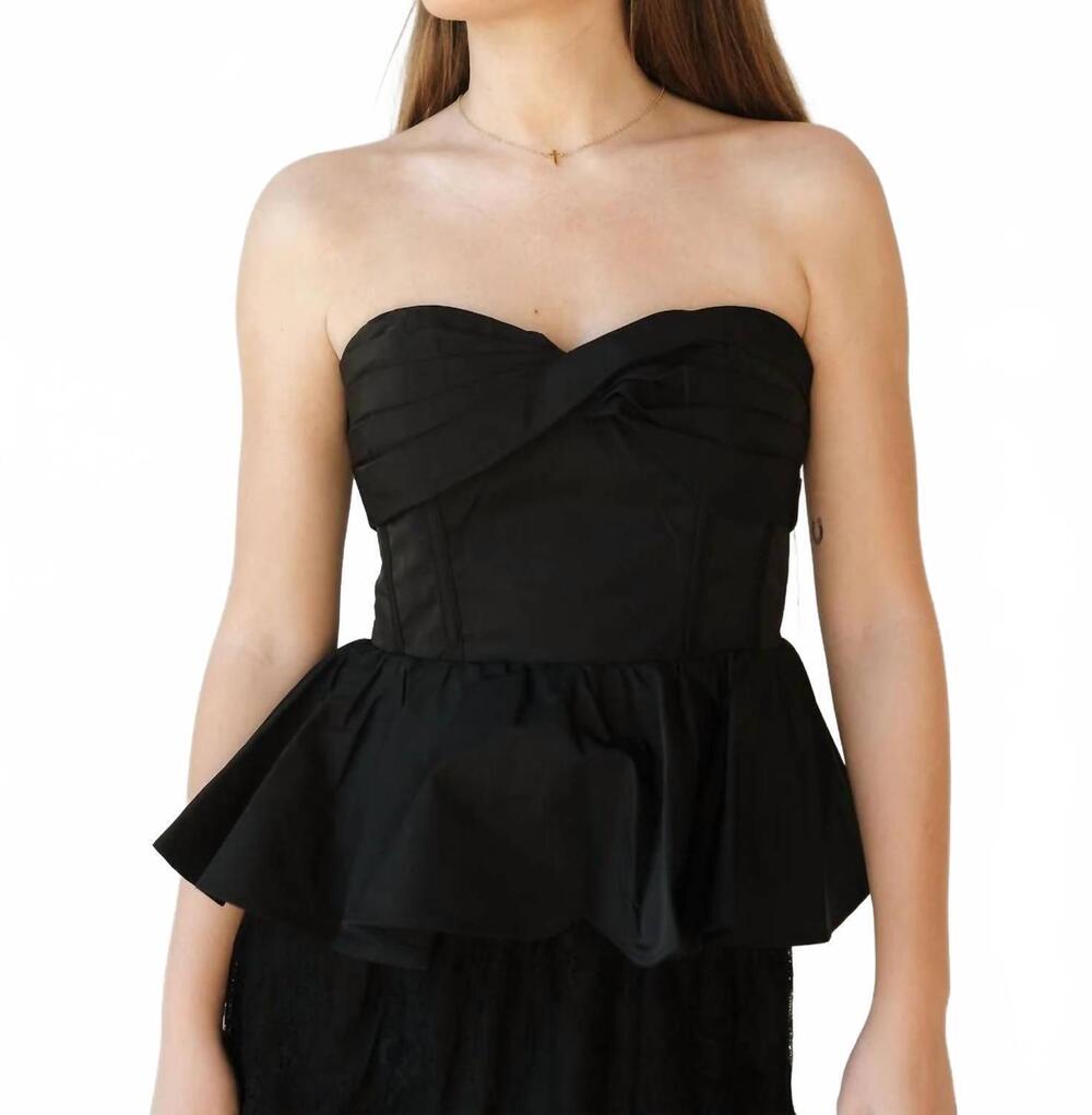 NEW ASTR melia top in black